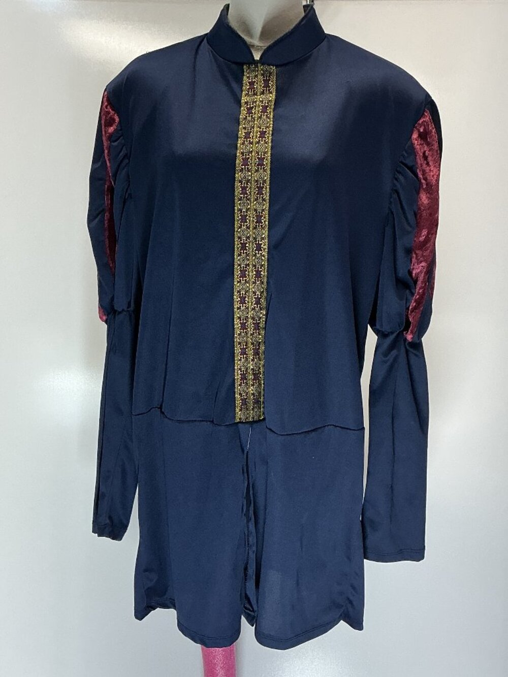 California Costumes Royal Storybook King Tunic Men L/XL Navy Renaissance Costume - Picture 2 of 11
